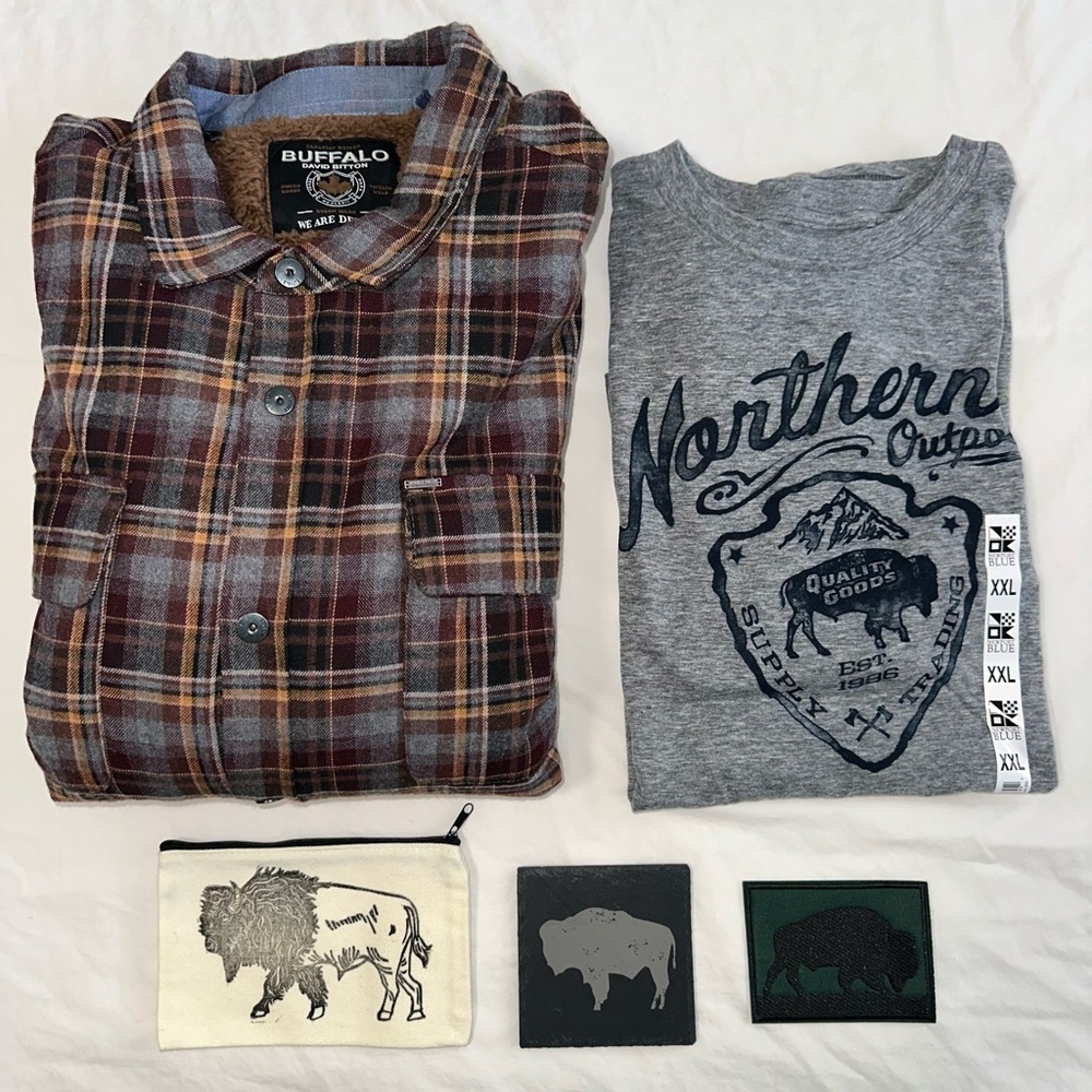 Buffalo Bundle/Buffalo David Bitton Plaid Shacket and buffalo Graphic Tee